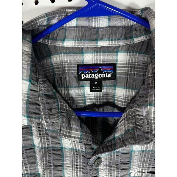 Patagonia textured button down shirt size M - Picture 5 of 5